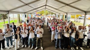Marín reúne a medio millar de vecinos en una jornada de convivencia y homenaje al movimiento vecinal