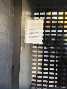 La preocupación de los clientes de una clínica dental en Moaña por su cierre repentino y la interrupción de sus tratamientos